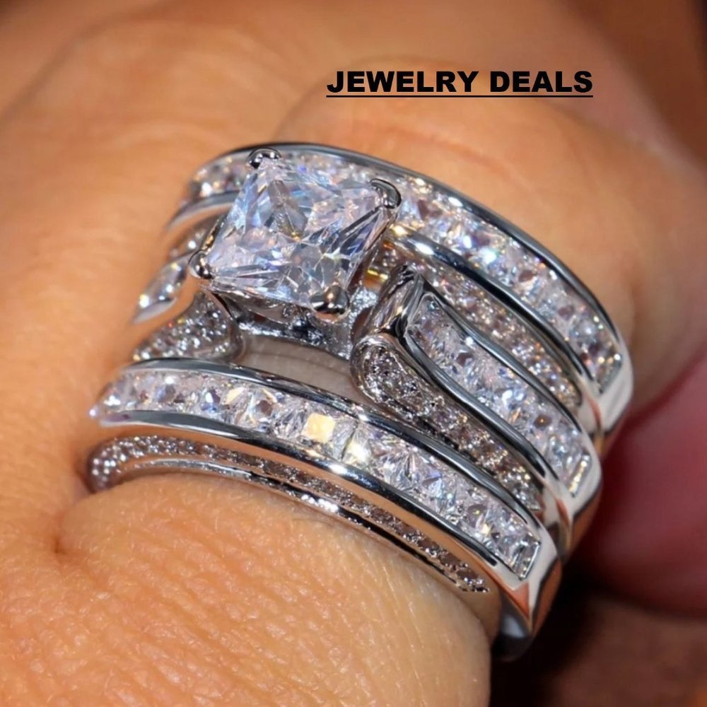 PRINCESS CUT BRIDAL WEDDING RING - Picture 2 of 2